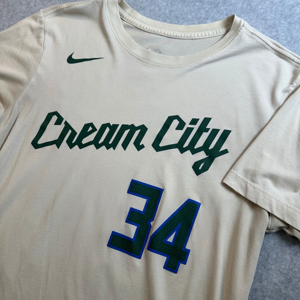 Nike Milwaukee Bucks Giannis Antetokounmpo Cream City T-Shirt Tan BV8775-218 M